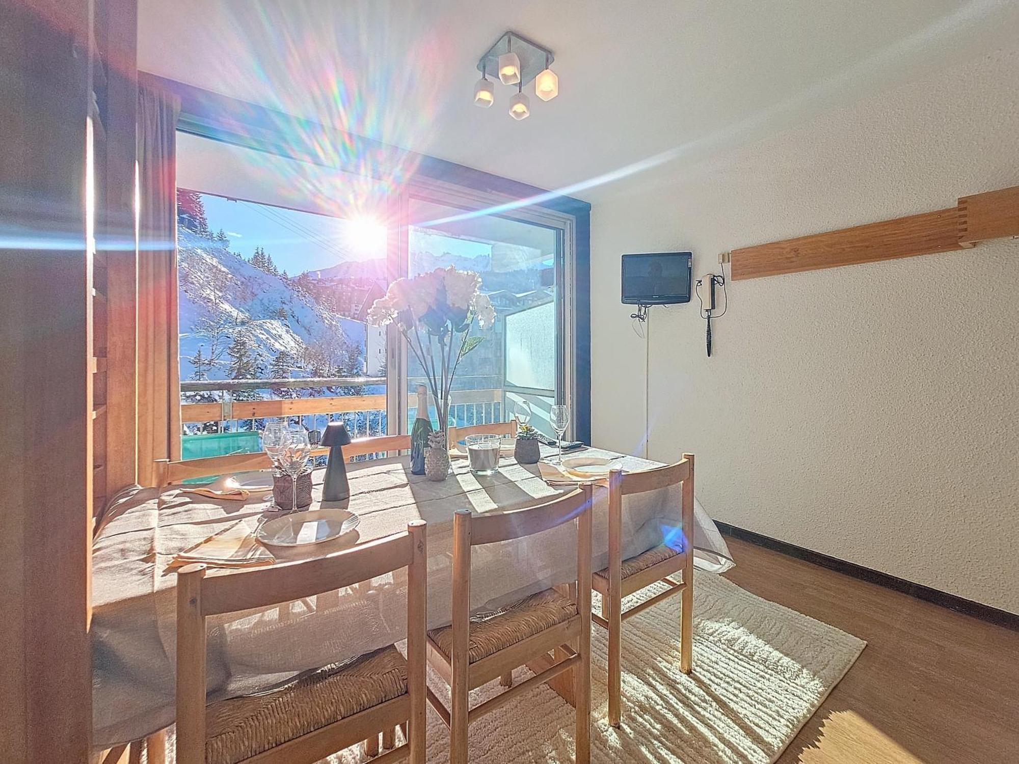 Apartment 1650 -front De Neige Mountain View 7s09 *